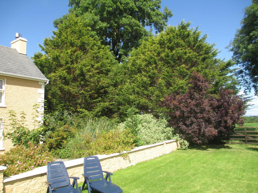 Tralia Farmhouse Self Catering Farranfore Buitenkant foto